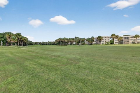 Condominio en venta en Deerfield Beach, Florida, 2 dormitorios, 109.25 m2 № 1947544 - foto 27