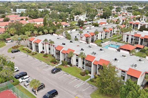 Copropriété à vendre à Sarasota, Floride: 2 chambres, 89.56 m2 № 2388304 - photo 4