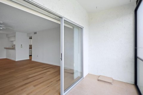 Copropriété à vendre à Sarasota, Floride: 2 chambres, 89.56 m2 № 2388304 - photo 26