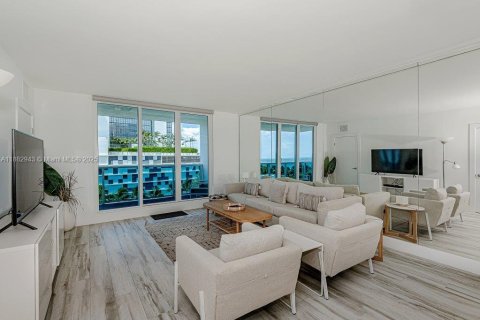 Снять в аренду кондоминиум в Майами-Бич, Флорида 1 спальня, 81.75м2, № 1952563 - фото 12