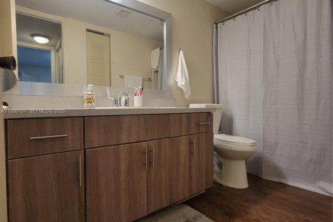 Copropriété à louer à Sunrise, Floride: 1 chambre, 69.03 m2 № 1986643 - photo 7