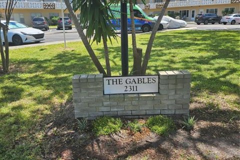 Condo in Clearwater, Florida, 2 bedrooms  № 1873110 - photo 2