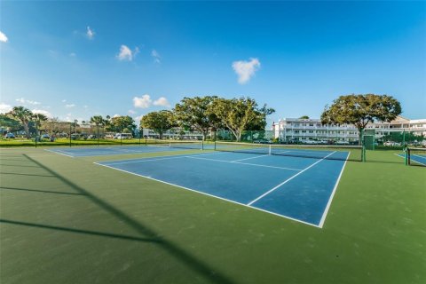 Condo in Clearwater, Florida, 2 bedrooms  № 1873110 - photo 19