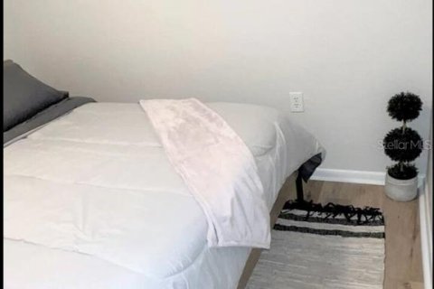 Casa en alquiler en Largo, Florida, 3 dormitorios, 71.53 m2 № 1848473 - foto 12