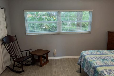 Condo in Belleair Bluffs, Florida, 1 bedroom  № 1882736 - photo 18