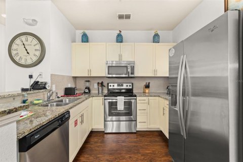 Touwnhouse à vendre à Kissimmee, Floride: 4 chambres, 157.38 m2 № 1546475 - photo 8