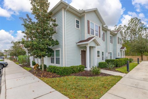 Touwnhouse à vendre à Kissimmee, Floride: 4 chambres, 157.38 m2 № 1546475 - photo 2