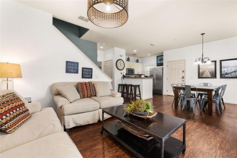 Touwnhouse à vendre à Kissimmee, Floride: 4 chambres, 157.38 m2 № 1546475 - photo 15