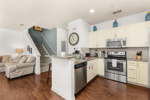Touwnhouse à vendre à Kissimmee, Floride: 4 chambres, 157.38 m2 № 1546475 - photo 9