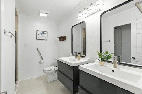 Condominio en alquiler en Deltona, Florida, 2 dormitorios, 119.66 m2 № 1869341 - foto 14