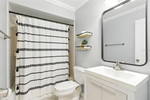 Condominio en alquiler en Deltona, Florida, 2 dormitorios, 119.66 m2 № 1869341 - foto 19