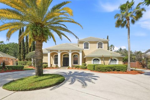 House in Windermere, Florida 4 bedrooms, 376.44 sq.m. № 2112905 - photo 10
