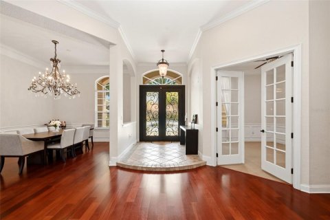 House in Windermere, Florida 4 bedrooms, 376.44 sq.m. № 2112905 - photo 18