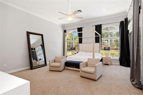 House in Windermere, Florida 4 bedrooms, 376.44 sq.m. № 2112905 - photo 29
