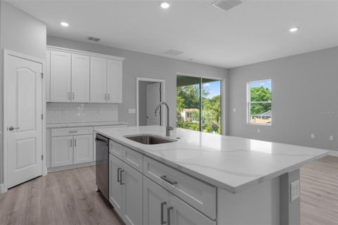 Casa en venta en Inverness, Florida, 4 dormitorios, 184.88 m2 № 1838900 - foto 13