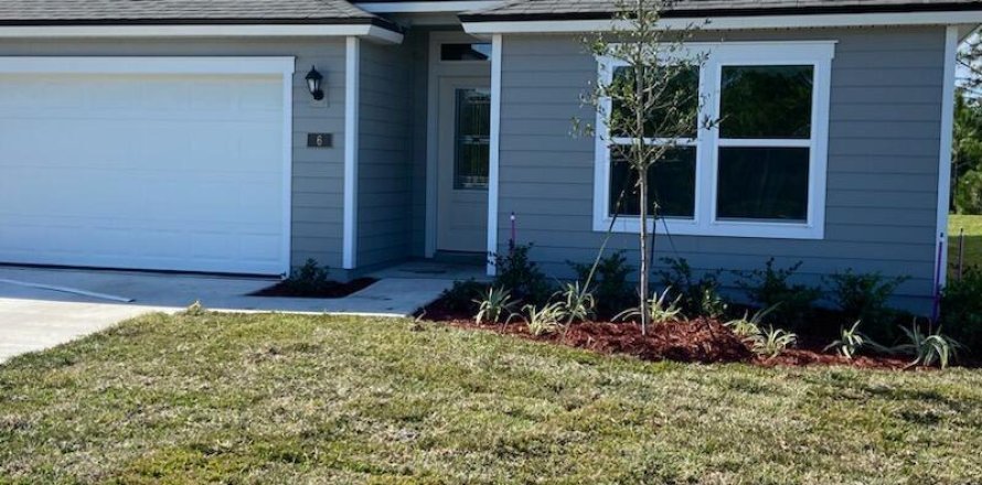 House in Palm Coast, Florida 4 bedrooms, 166.95 sq.m. № 770407