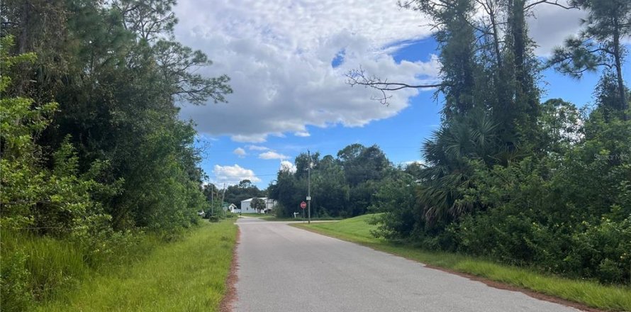 Land in North Port, Florida № 2163838