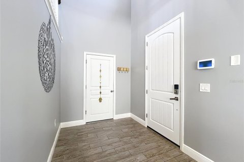 House in Orlando, Florida 4 bedrooms, 260.96 sq.m. № 1640823 - photo 6