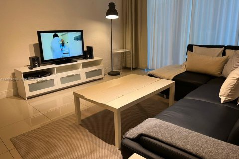 Copropriété à vendre à Hollywood, Floride: 1 chambre, 81.2 m2 № 2067817 - photo 6