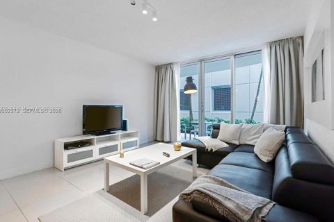 Copropriété à vendre à Hollywood, Floride: 1 chambre, 81.2 m2 № 2067817 - photo 3