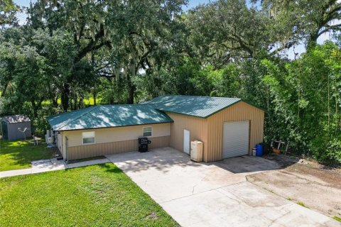 House in Bushnell, Florida 3 bedrooms, 165.55 sq.m. № 2308355 - photo 27