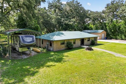 House in Bushnell, Florida 3 bedrooms, 165.55 sq.m. № 2308355 - photo 4