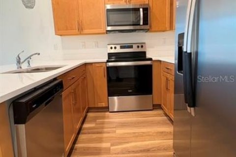 Adosado en alquiler en Orlando, Florida, 4 dormitorios, 137.12 m2 № 2239228 - foto 8