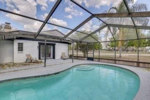 House in Wimauma, Florida 3 bedrooms, 152.36 sq.m. № 2239173