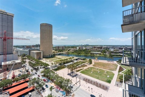 Condo in Tampa, Florida, 1 bedroom  № 1765520 - photo 22