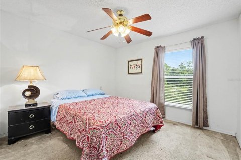 Villa ou maison à louer à Wesley Chapel, Floride: 4 chambres, 206.43 m2 № 2429277 - photo 10