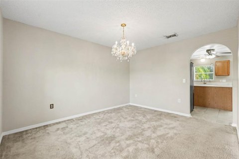 Villa ou maison à louer à Wesley Chapel, Floride: 4 chambres, 206.43 m2 № 2429277 - photo 21