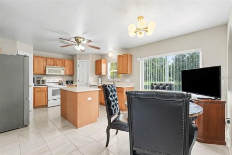 Villa ou maison à louer à Wesley Chapel, Floride: 4 chambres, 206.43 m2 № 2429277 - photo 18
