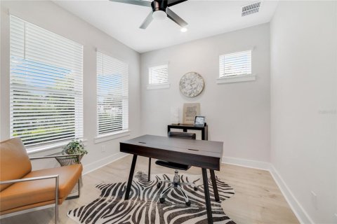 Casa en venta en Orlando, Florida, 3 dormitorios, 182.55 m2 № 1911712 - foto 14