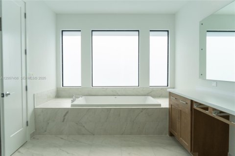 Villa ou maison à louer à Boca Raton, Floride: 5 chambres, 428.19 m2 № 2293345 - photo 27