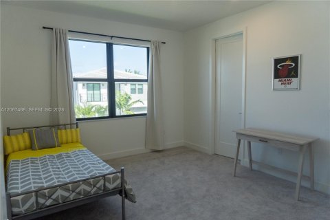 Villa ou maison à louer à Boca Raton, Floride: 5 chambres, 428.19 m2 № 2293345 - photo 24
