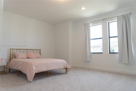 Villa ou maison à louer à Boca Raton, Floride: 5 chambres, 428.19 m2 № 2293345 - photo 20
