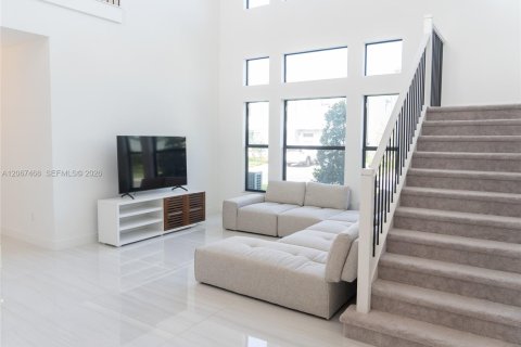 Villa ou maison à louer à Boca Raton, Floride: 5 chambres, 428.19 m2 № 2293345 - photo 3