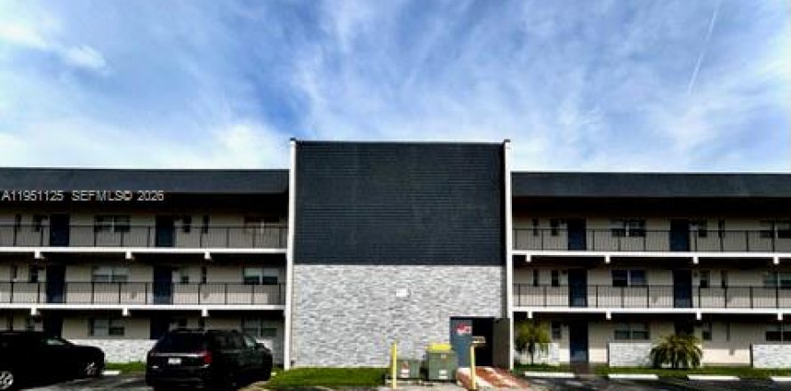 Condo in Tamarac, Florida, 1 bedroom  № 2009644