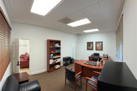 Immobilier commercial à Miami Lakes, Floride № 2024644