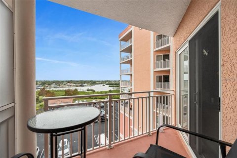 Copropriété à vendre à New Port Richey, Floride: 2 chambres, 119.57 m2 № 1536657 - photo 4