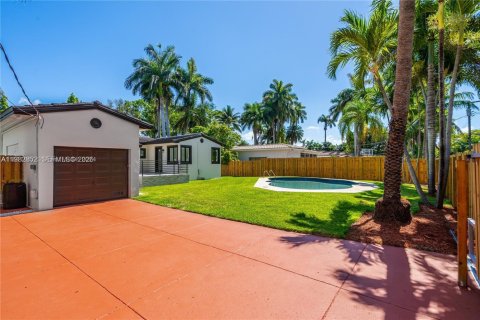 House in Hollywood, Florida 3 bedrooms, 155.7 sq.m. № 2066082 - photo 15