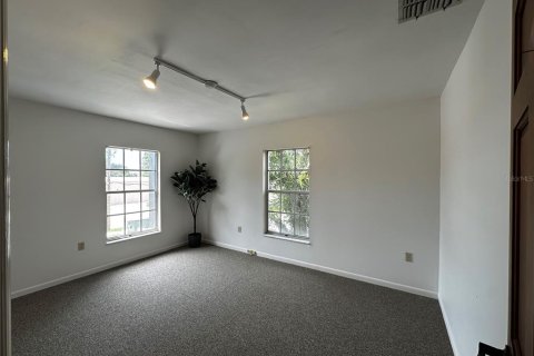 Immobilier commercial à louer à Clearwater, Floride: 243.78 m2 № 1850194 - photo 5