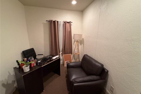 Immobilier commercial à louer à Largo, Floride: 282.42 m2 № 2097091 - photo 13