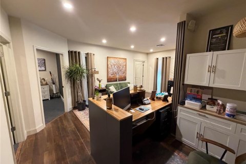 Immobilier commercial à louer à Largo, Floride: 282.42 m2 № 2097091 - photo 17