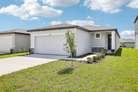 House in Brooksville, Florida 4 bedrooms, 170.94 sq.m. № 1751911 - photo 3