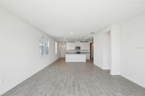 House in Brooksville, Florida 4 bedrooms, 170.94 sq.m. № 1751911 - photo 9