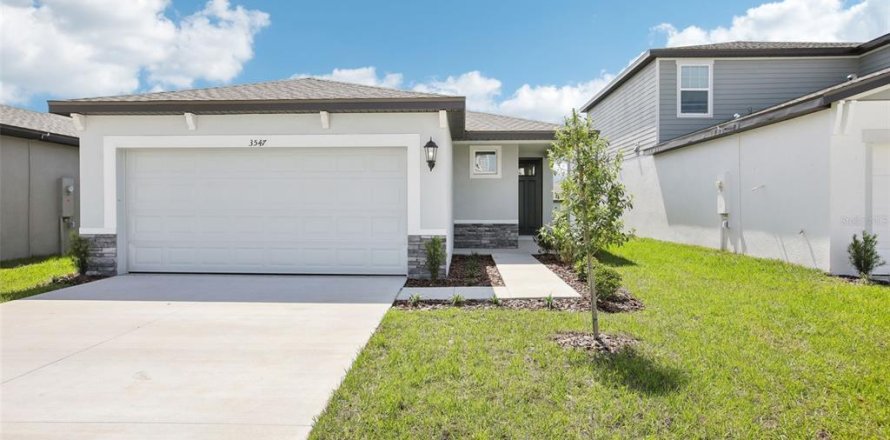 House in Brooksville, Florida 4 bedrooms, 170.94 sq.m. № 1751911