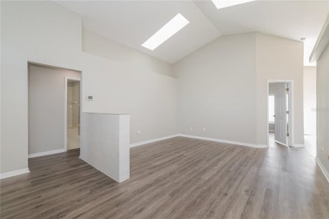 Villa ou maison à vendre à Clermont, Floride: 3 chambres, 145.3 m2 № 2408961 - photo 4
