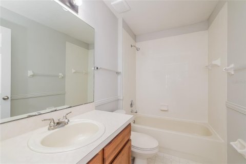 Villa ou maison à vendre à Clermont, Floride: 3 chambres, 145.3 m2 № 2408961 - photo 10