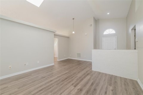 Villa ou maison à vendre à Clermont, Floride: 3 chambres, 145.3 m2 № 2408961 - photo 3